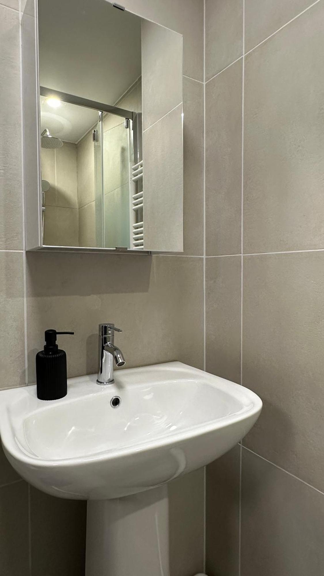 Lacharriere-Logement Entier 38M2 Paris Dış mekan fotoğraf