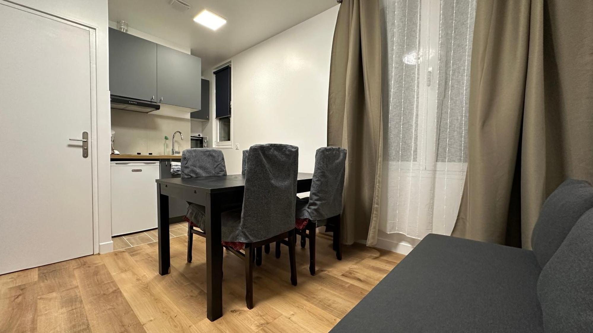 Lacharriere-Logement Entier 38M2 Paris Dış mekan fotoğraf
